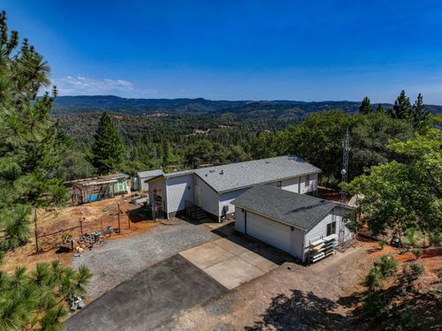 176 Mckinney Diggins Rd, Mountain Ranch, CA, 95246-9543 | Card Image