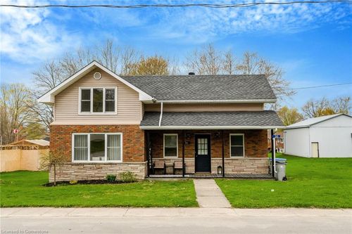 36 Clyde St, Bluevale, ON, N0G1G0 | Card Image