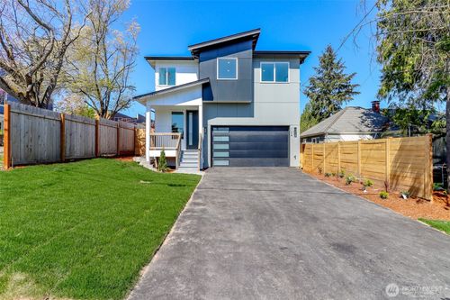 124 S 108th Pl, Seattle, WA, 98168-1441 | Card Image