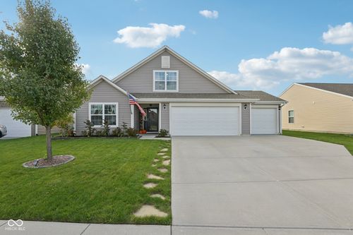 1343 Crabapple Rd, Franklin, IN, 46131-5061 | Card Image