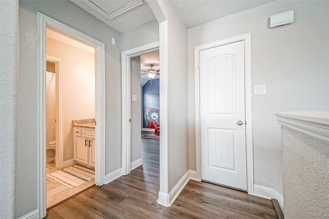 9507 Carson Ln, House other with 5 bedrooms, 3 bathrooms and 2 parking in Iowa Colony TX | Image 37