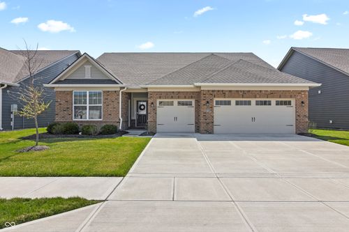 5197 Parkhurst Xing, Mccordsville, IN, 46055-5579 | Card Image