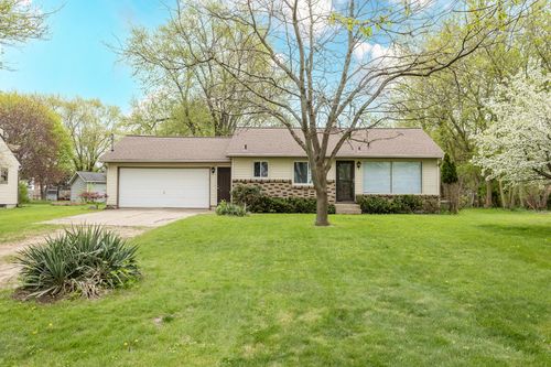 4658 3 Mile Road Nw, Walker, MI, 49534 | Card Image