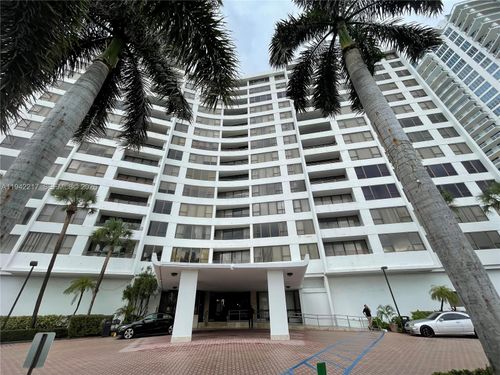 apt-310-3505 S Ocean Dr, Hollywood, FL, 33019-2812 | Card Image