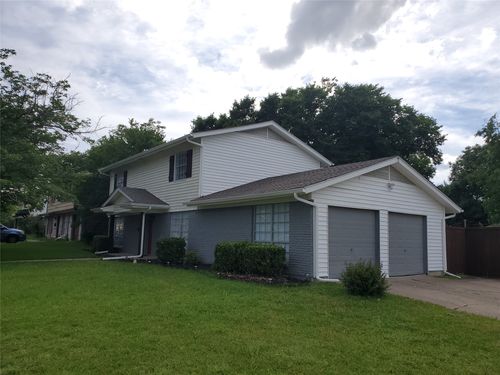 3703 Byrd Dr, Mesquite, TX, 75150-2563 | Card Image