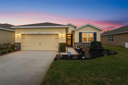 13635 Hunting Creek Pl, SPRING HILL, FL, 34609-6356 | Card Image