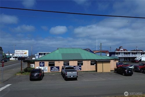 201 E Dock St, Westport, WA, 98595-9703 | Card Image