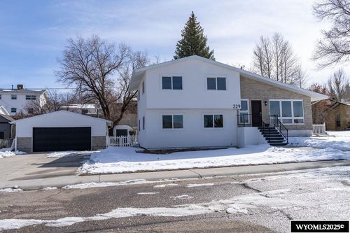 229 Aspen, Rock Springs, WY, 82901 | Card Image