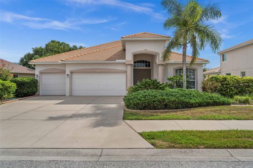 1595 Pinyon Pine Dr, SARASOTA, FL, 34240-1403 | Card Image