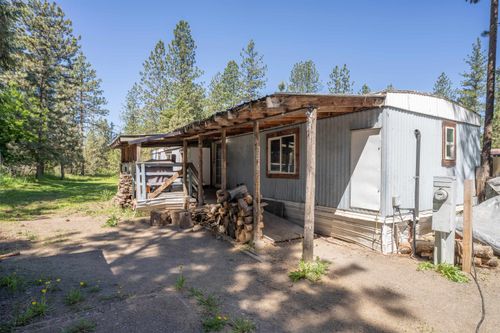 3284 Viewridge Ln, Valley, WA, 99181-9743 | Card Image