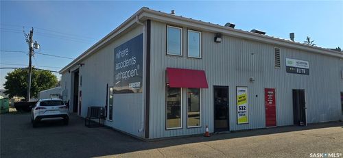 441 4th Street, Estevan, SK, S4A0T9 | Card Image
