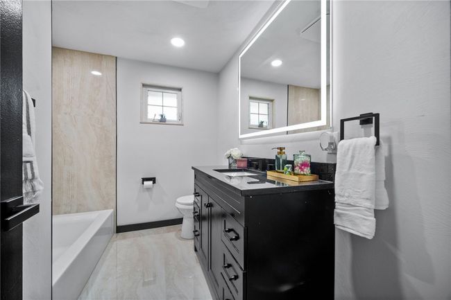 114 Biscayne Ter, House other with 3 bedrooms, 2 bathrooms and 1 parking in Pittsburgh PA | Image 11