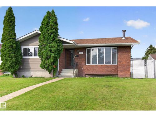 1139 Lakewood Road North Nw, Edmonton, AB, T6K3A9 | Card Image