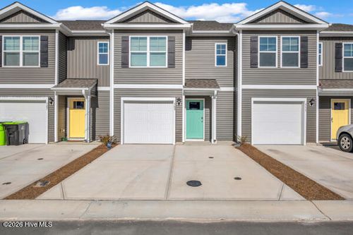 109 N Grassland Rd, Surf City, NC, 28445-2406 | Card Image