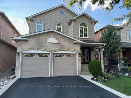 5 Hillpath Cres, Brampton, ON, L6Z4V1 | Card Image