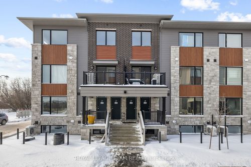1108 Creekway Pvt, Ottawa, ON, K2T0S9 | Card Image