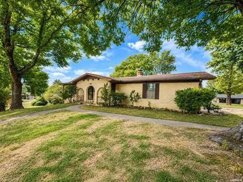 122 Village Road, Hot Springs, AR, 71913 | Card Image