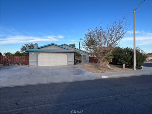 432 Vista St, Ridgecrest, CA, 93555-6405 | Card Image