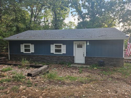 647 Deer Park Dr, Anderson, MO, 64831-8565 | Card Image
