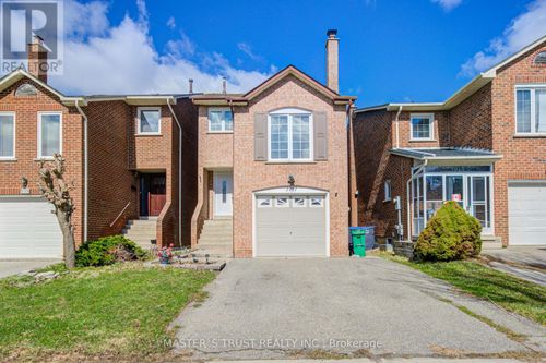 1017 Lucerne Crescent, Mississauga (Creditview), ON, L5C3X6 | Card Image