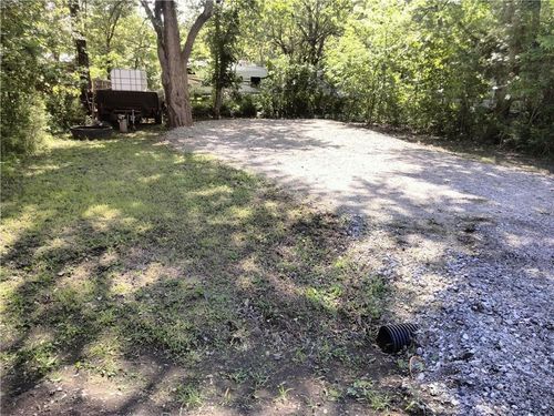 14 Beachcraft Drive, Linn Valley, KS, 66040 | Card Image