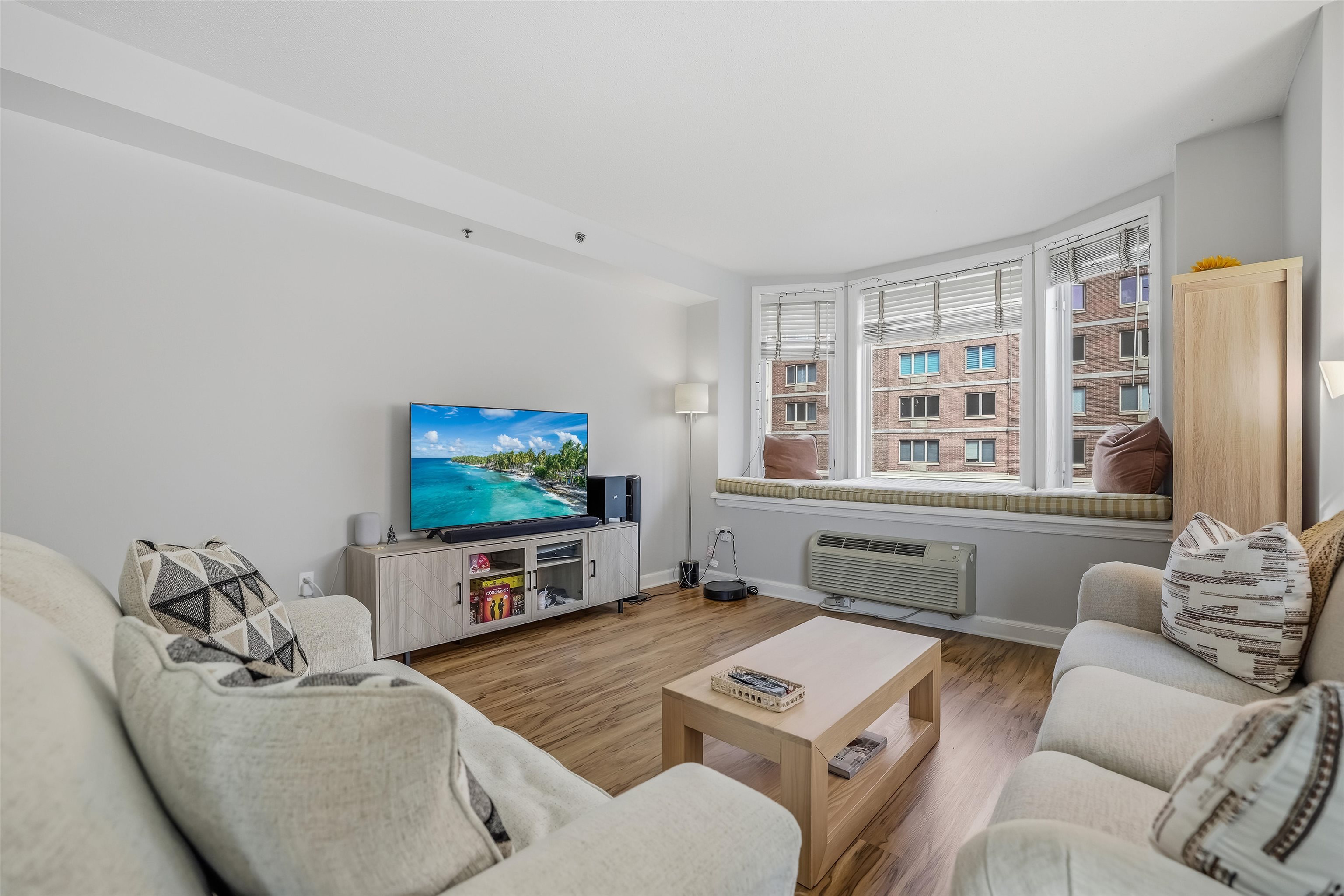 Residential in Edgewater 3