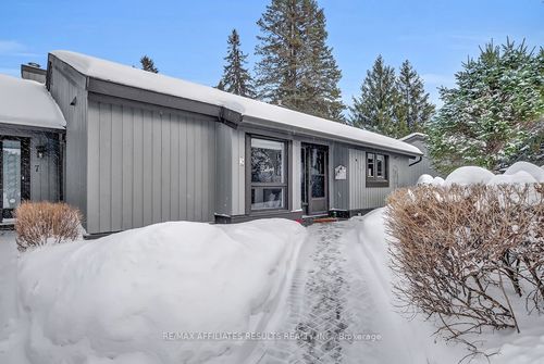 44-5 Arbor Ridge, Stittsville, ON, K2S1B9 | Card Image