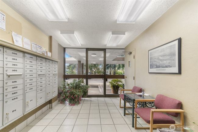APT-701 - 1910 Evergreen Park Dr Sw, Condo with 2 bedrooms, 2 bathrooms and 1 parking in Olympia WA | Image 29