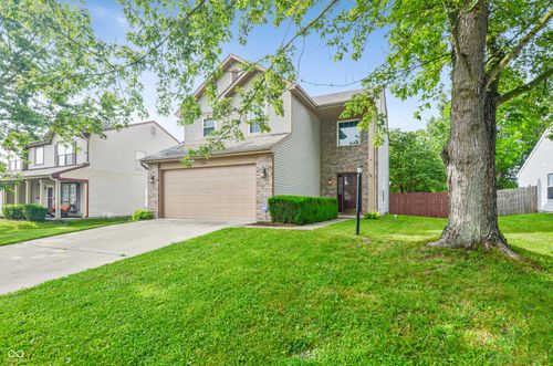 5541 Lippan Way, Indianapolis, IN, 46221-4883 | Card Image