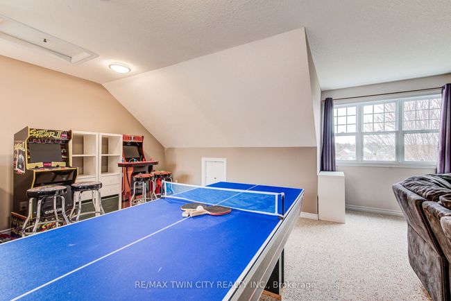 616 Frieburg Dr, House other with 5 bedrooms, 4 bathrooms and 2 parking in Waterloo ON | Image 32