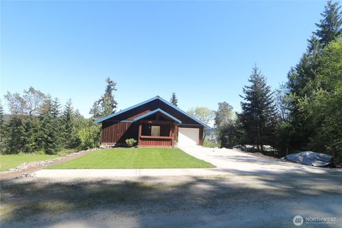207 Triangle Cove Lane, Camano Island, WA, 98282 | Card Image
