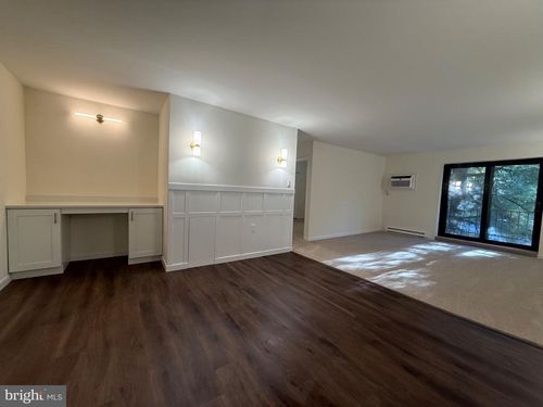 g-45-400 Glendale Rd, HAVERTOWN, PA, 19083-3137 | Card Image