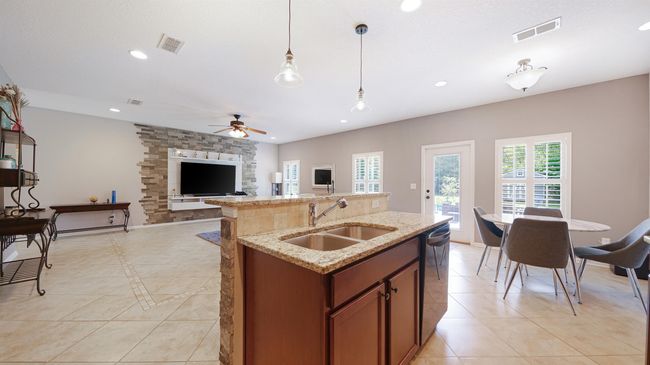 2951 Dickinson Rd, House other with 4 bedrooms, 2 bathrooms and null parking in Jacksonville FL | Image 9