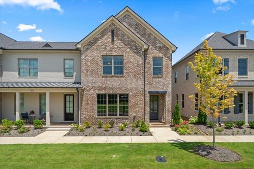 932 Aldwick Dr, Collierville, TN, 38017-5277 | Card Image