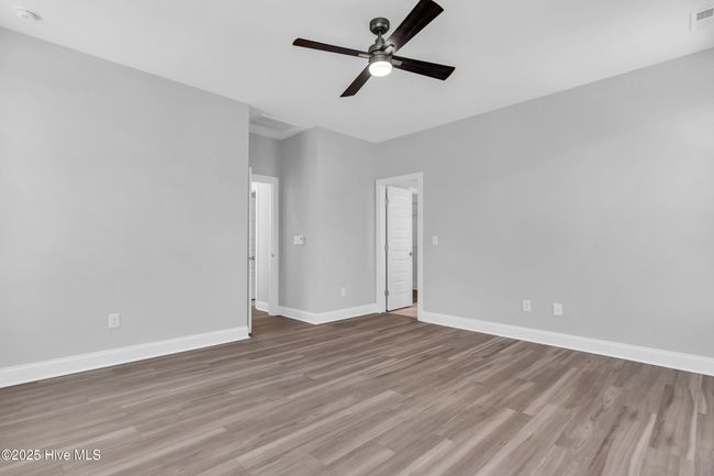 Similar Home | Image 16
