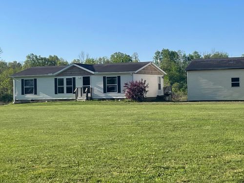 8295 Mccain Rd, Parma, MI, 49269-9705 | Card Image
