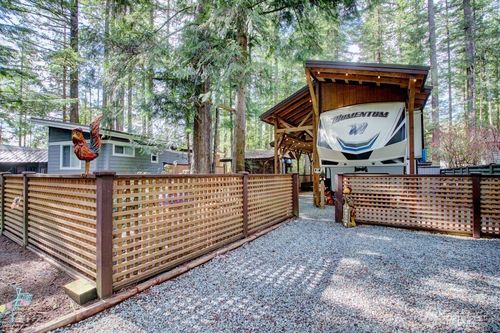 10 Riverside Drive, Deming, WA, 98244 | Card Image