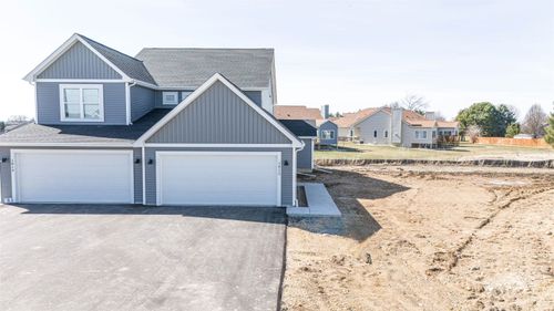 1812-1814 E Kyle Ln, Beloit, WI, 53511 | Card Image