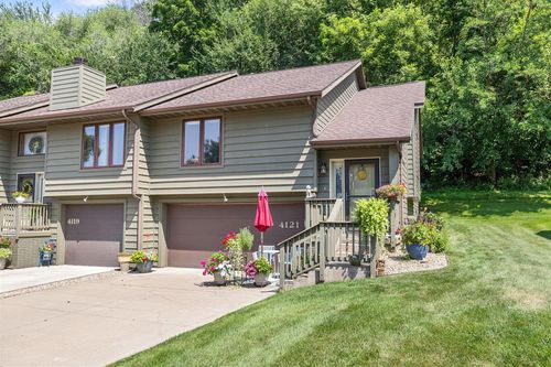 4121 Cliffside Drive, La Crosse, WI, 54601 | Card Image