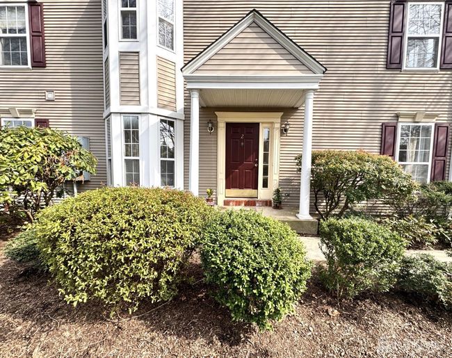 2 Burr Ct, Townhouse with 3 bedrooms, 3 bathrooms and null parking in Plainsboro NJ | Image 4