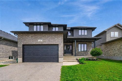 74 Farley Rd, Fergus, ON, N1M0E9 | Card Image