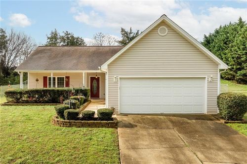 715 Summerfield Rd, Winder, GA, 30680-3195 | Card Image