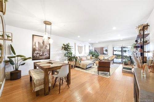 349 Martling Ave, Tarrytown, NY, 10591-4711 | Card Image