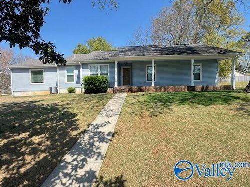 1006 Wood Cir, Madison, AL, 35758-1282 | Card Image