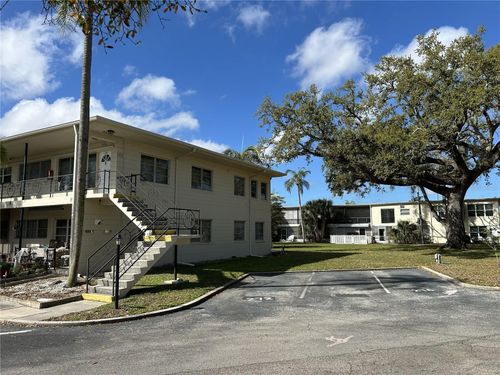 274-4154 57th Street N, Kenneth City, FL, 33709 | Card Image