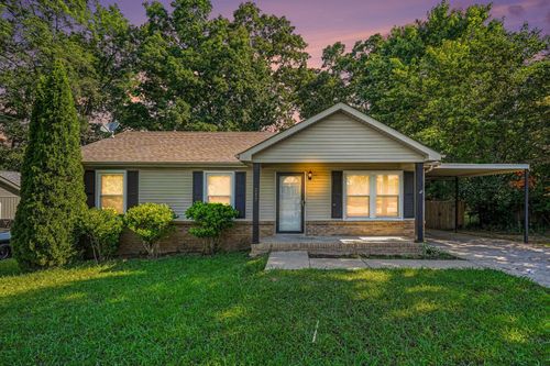 217 Bob White Dr, Clarksville, TN, 37042-7303 | Card Image