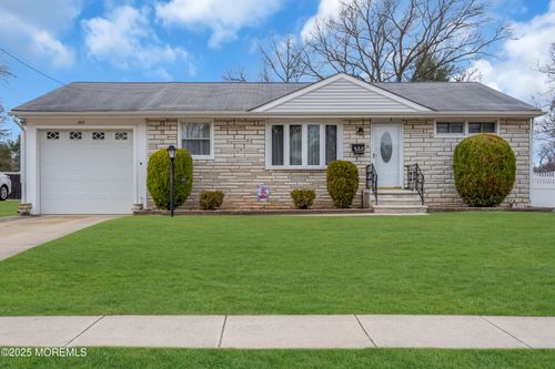 205 N Cummings Ave, Glassboro, NJ, 08028-1216 | Card Image