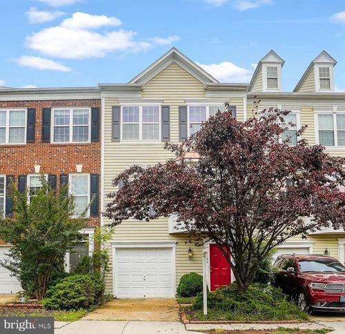5186 Fiery Dawn Ct, CENTREVILLE, VA, 20120-3001 | Card Image