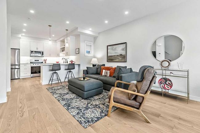 1 - 1443 26 Street Sw, Townhouse with 3 bedrooms, 3 bathrooms and 1 parking in Calgary AB | Image 5