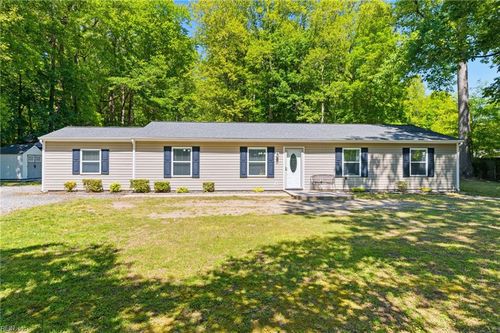 6571 Lake View Dr, Gloucester, VA, 23061-2841 | Card Image